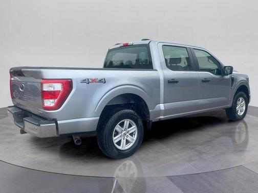 ICONIC SILVER METALLIC 2023 Ford F-150 XL