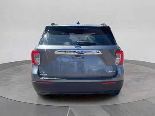 CARBONIZED GRAY METALLIC 2023 Ford Explorer XLT