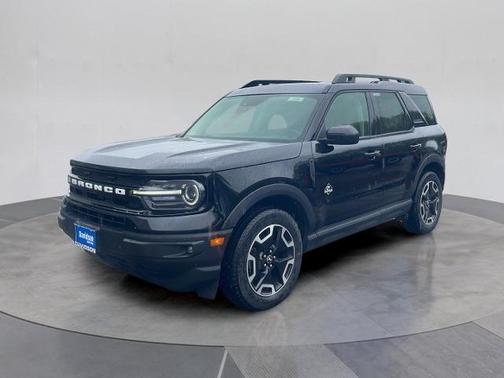 SHADOW BLACK 2023 Ford Bronco Sport OUTER BANKS