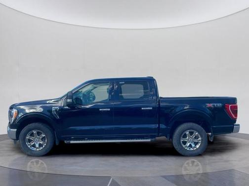 AGATE BLACK METALLIC 2022 Ford F-150 XLT