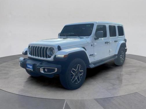 Bright White Clearcoat 2025 Jeep Wrangler SAHARA