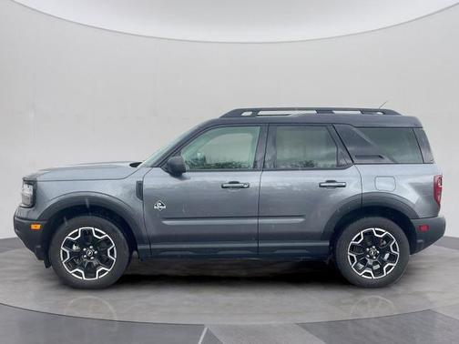 CARBONIZED GRAY METALLIC 2025 Ford Bronco Sport OUTER BANKS
