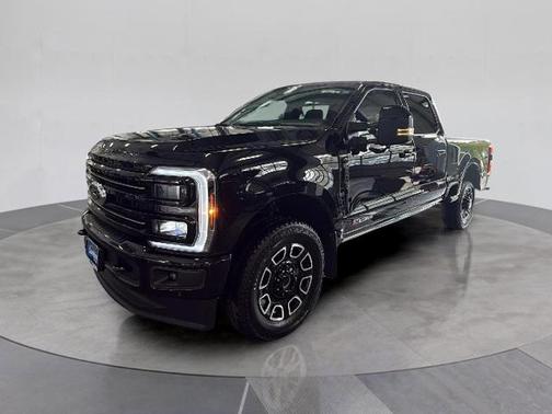 2025 Ford F-250 PLATINUM
