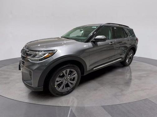 CARBONIZED GRAY METALLIC 2025 Ford Explorer ACTIVE