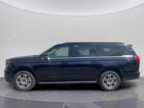 AGATE BLACK METALLIC 2025 Ford Expedition Max ACTIVE