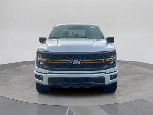 BLANC COSMIQUE MÉTALLISÉ 2025 Ford F-150 TREMOR