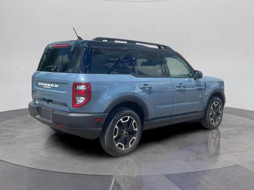 AZURE GRAY METALLIC TRI-COA 2024 Ford Bronco Sport OUTER BANKS