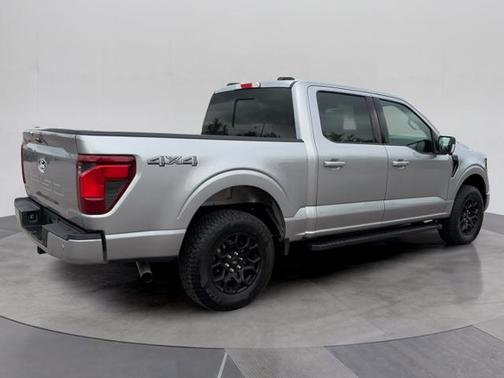 ICONIC SILVER METALLIC 2024 Ford F-150 XLT