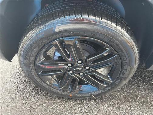 Summit White 2026 Chevrolet Trailblazer LT
