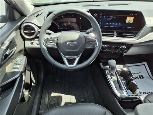 Black 2025 Chevrolet Trax ACTIV