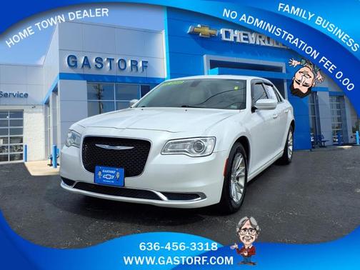 2016 Chrysler 300 Limited