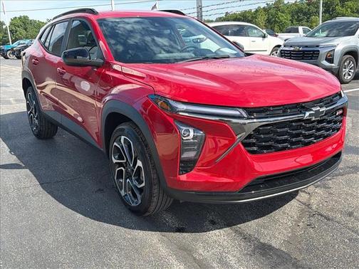 Red 2026 Chevrolet Trax 2RS