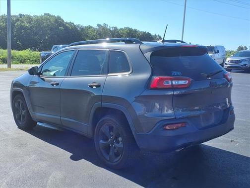 2016 Jeep Cherokee Altitude
