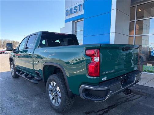 Woodland Green 2026 Chevrolet Silverado 2500 LT