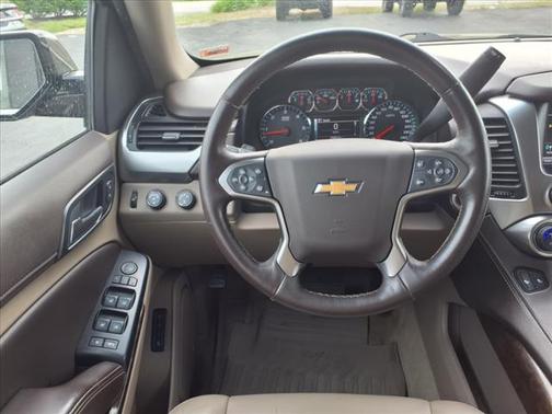 2016 Chevrolet Suburban LT