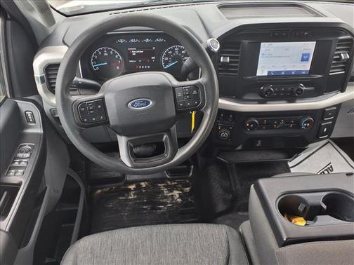 White 2022 Ford F-150 XL