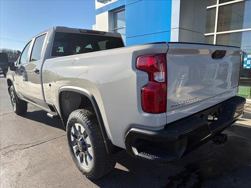 2026 Chevrolet Silverado 2500 Custom