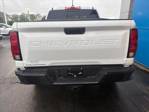 Summit White 2026 Chevrolet Colorado Trail Boss