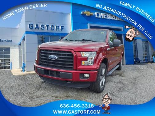 Red 2015 Ford F-150 XLT