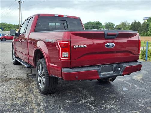 Red 2015 Ford F-150 XLT