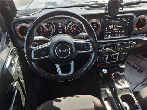 Granite Crystal Metallic 2022 Jeep Gladiator Mojave