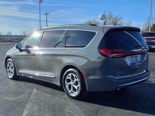 2022 Chrysler Pacifica Limited