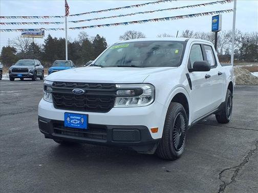 2022 Ford Maverick XL