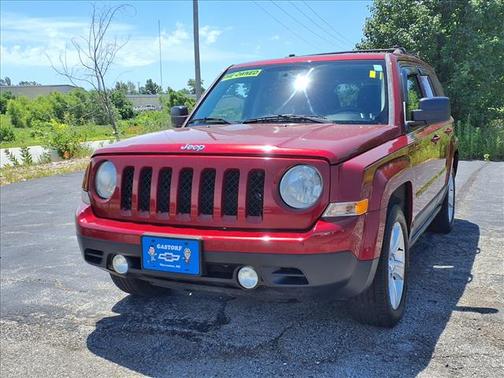 Deep Cherry Red Crystal Pearlcoat 2015 Jeep Patriot Latitude
