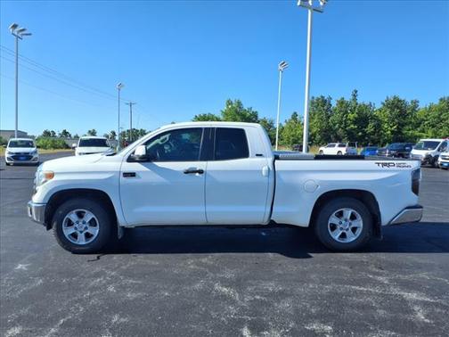 2015 Toyota Tundra SR5