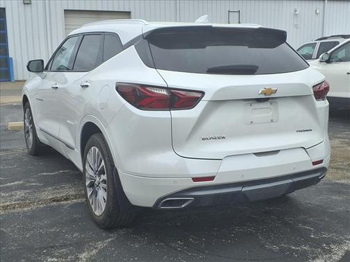 Pearl 2021 Chevrolet Blazer Premier
