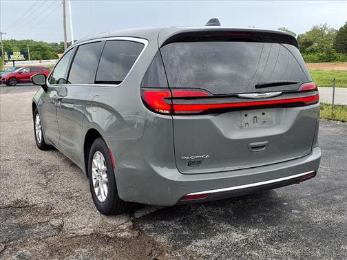 Ceramic Gray Clear 2023 Chrysler Pacifica Touring L