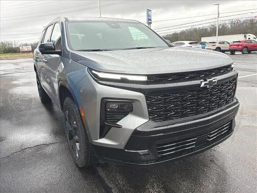 Sterling Gray Metallic 2026 Chevrolet Traverse RS