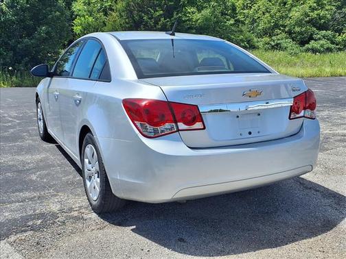 Silver 2014 Chevrolet Cruze LS