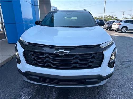 Summit White 2027 Chevrolet Equinox LT