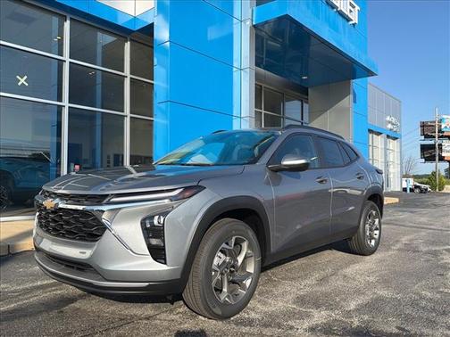 Sterling Gray Metallic 2026 Chevrolet Trax LT