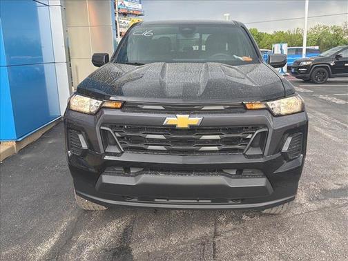 Black 2026 Chevrolet Colorado LT