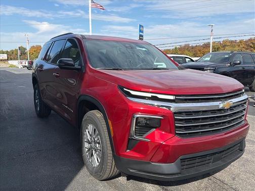 Radiant Red 2027 Chevrolet Traverse LT Cloth