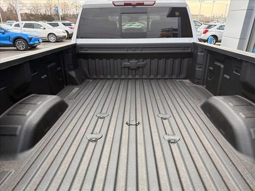 Summit White 2026 Chevrolet Silverado 3500 LT