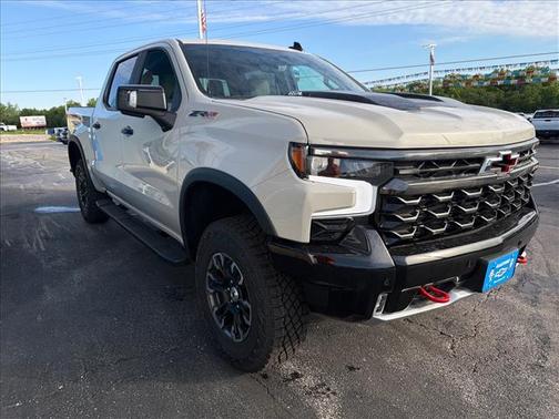 White Sand 2026 Chevrolet Silverado 1500 ZR2