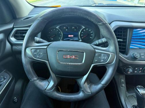 White Frost 2017 GMC Acadia SLT-1