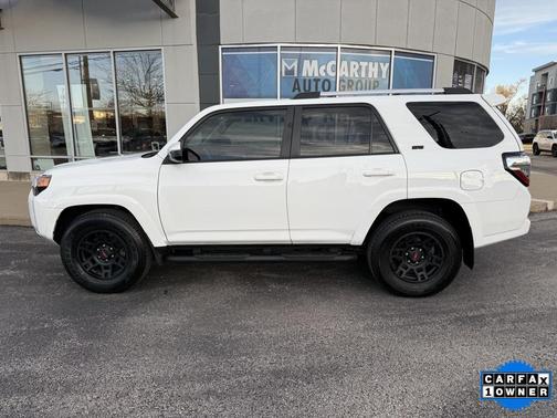 2022 Toyota 4Runner SR5