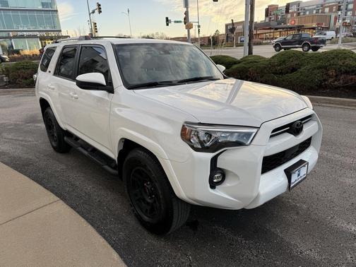 2022 Toyota 4Runner SR5