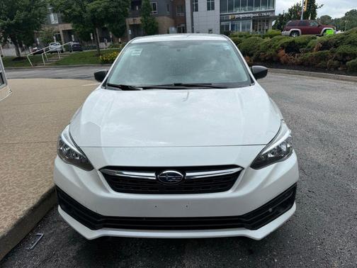 Crystal White Pearl 2020 Subaru Impreza 5-Door