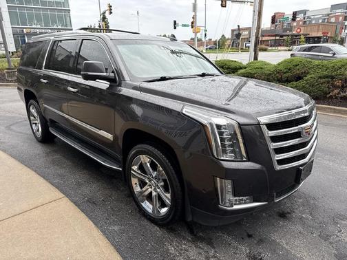 2017 Cadillac Escalade ESV Premium Luxury