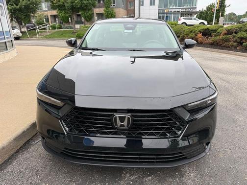 Still Night Pearl 2026 Honda Accord SE