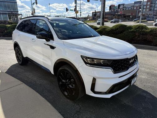 2022 Kia Sorento SX