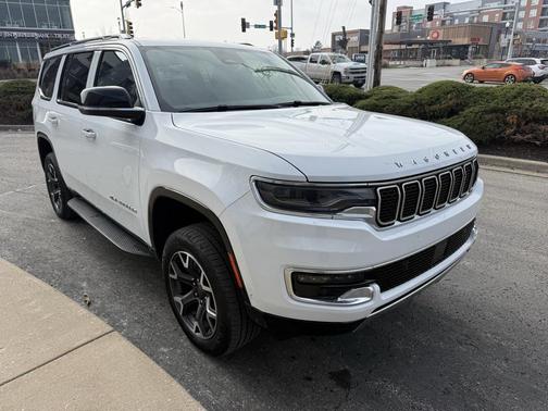 2023 Jeep Wagoneer Series III 4x4