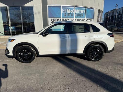 2026 Honda HR-V 2WD Sport