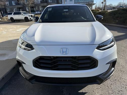 2026 Honda HR-V 2WD Sport