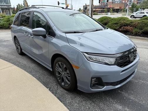 2025 Honda Odyssey Touring
